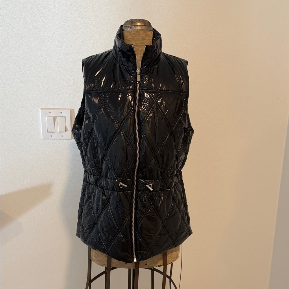 Michael Kors Diamond Quilted Shiny Black Drawstring Waist Puffer Vest- NWT